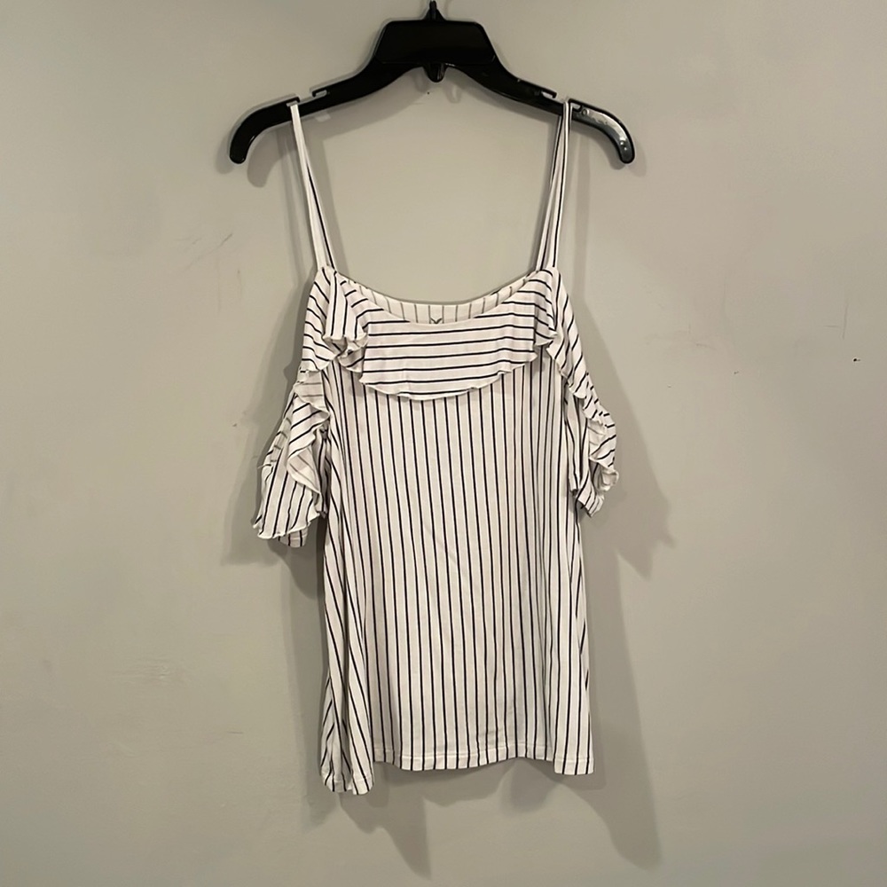 Black and White Top